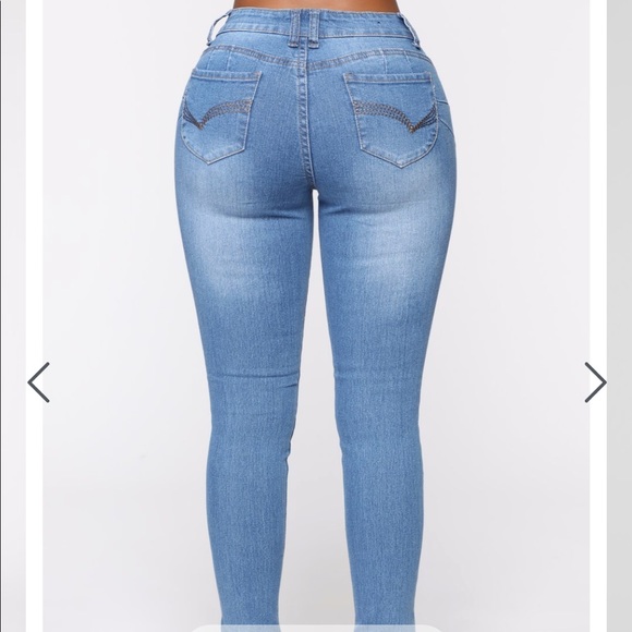 Brand New With Tags Fashion Nova Jeans - Picture 2 of 6